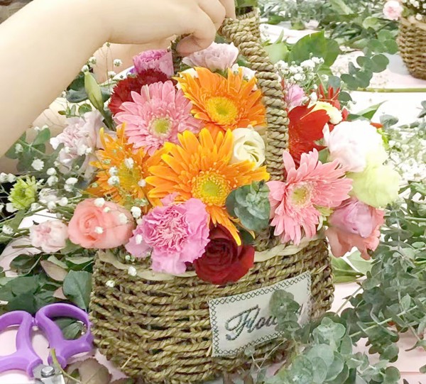 妇女节活动NO.12-插花-花艺-感受生活之美- 三八活动三八妇女节活动女神节活动