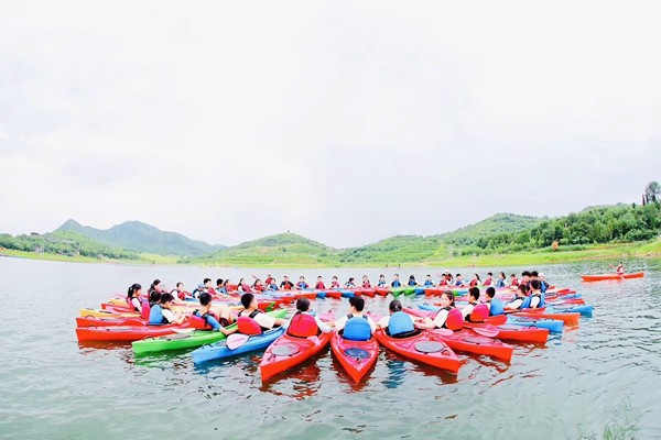 皮划艇团建-不一样的品味-网红碧波岛-金海湖-团队凝聚力主题团建